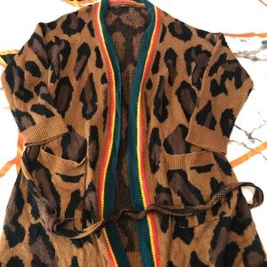 Long leopard print cardigan with pockets and tie